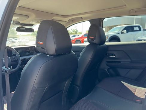 Used 2025 Nissan Kicks SR w/ SR Premium Package AWD/4WD image 24