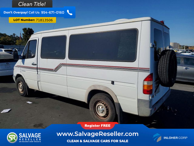 Used 2004 Dodge Sprinter 2500 w/ Cooling Group RWD image 3