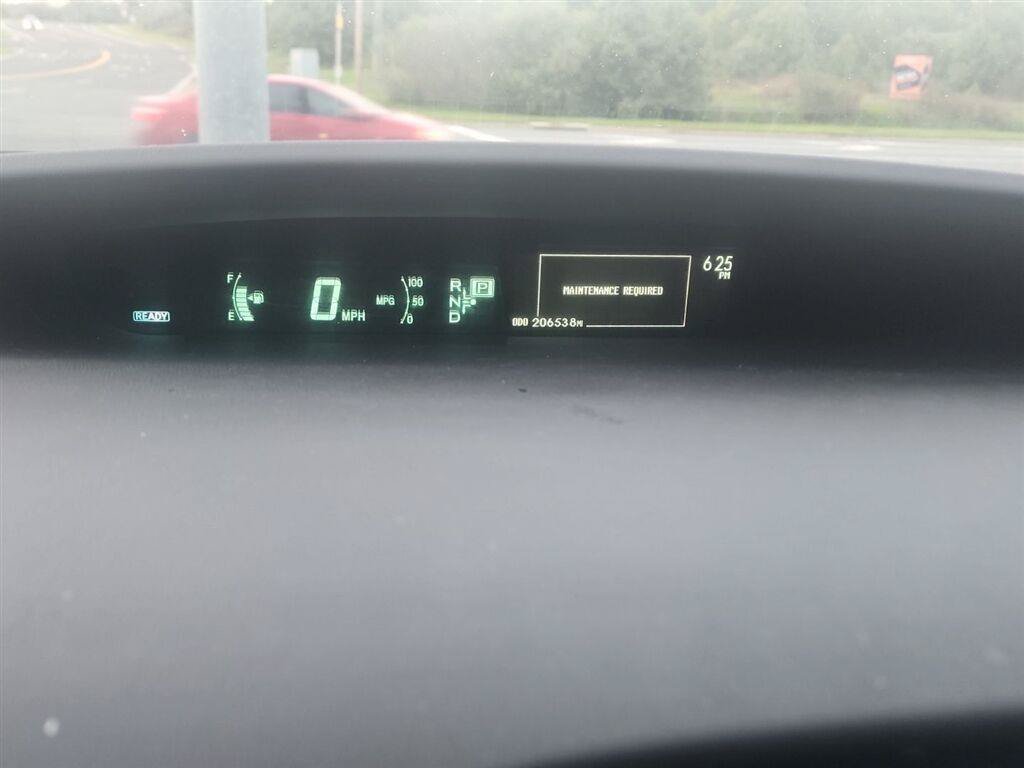 Used 2012 Toyota Prius Four FWD image 11