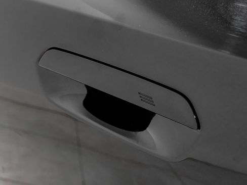 Used 2024 BMW M2 w/ Lighting Package image 31