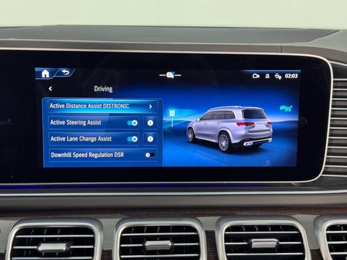 Used 2024 Mercedes-Benz GLS 63 AMG 4MATIC image 36