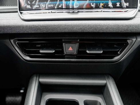 New 2026 Volkswagen Tiguan S image 29