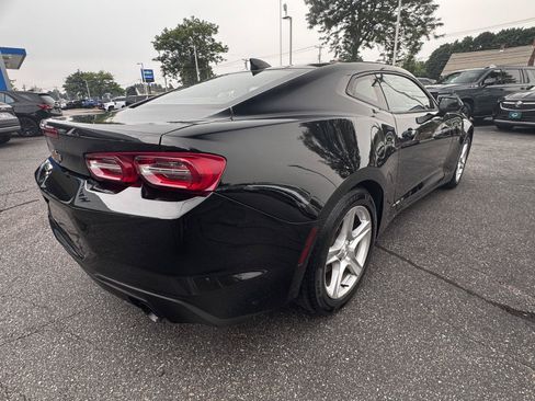 Certified 2019 Chevrolet Camaro LT RWD image 7
