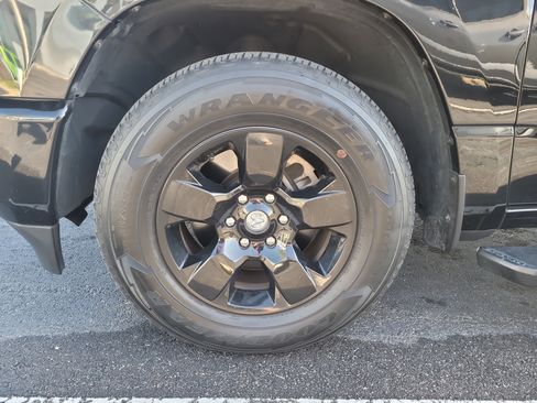 Used 2022 RAM 1500 Big Horn image 8