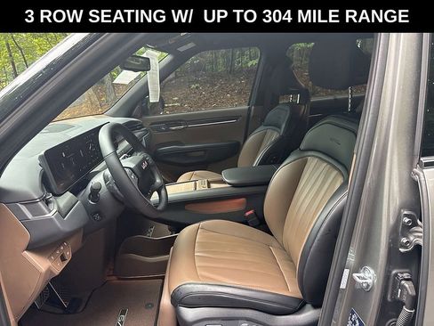 Used 2024 Kia EV9 GT-Line AWD/4WD image 17