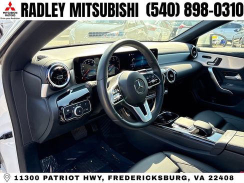 Used 2020 Mercedes-Benz CLA 250 4MATIC w/ Premium Package image 4