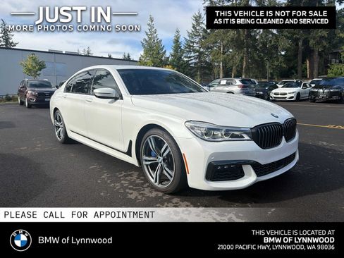 Used 2018 BMW 750i RWD image 1