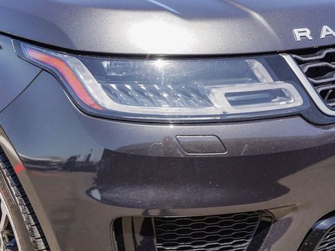 Used 2018 Land Rover Range Rover Sport HSE AWD/4WD image 10