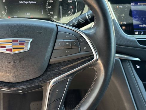 Used 2024 Cadillac XT5 Premium Luxury FWD image 40