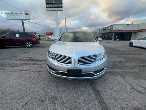 Used 2018 Lincoln MKX Reserve image 3