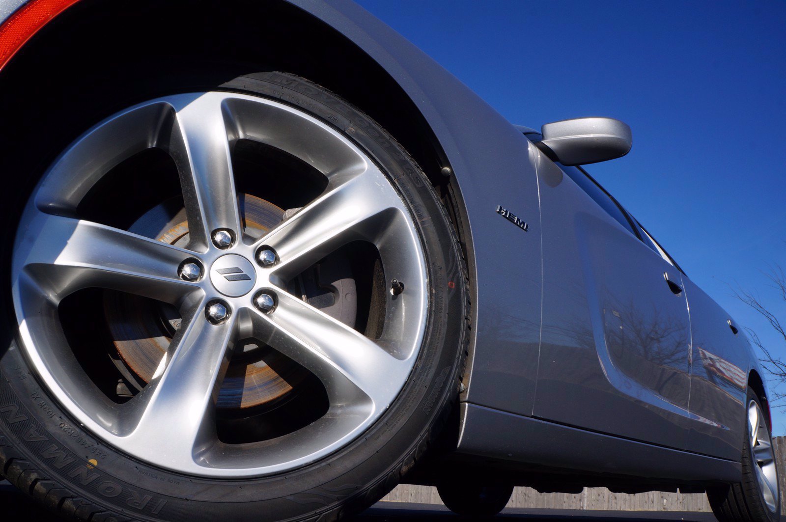 Used 2018 Dodge Charger R/T RWD image 7