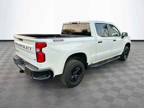 Used 2022 Chevrolet Silverado 1500 LT Trail Boss AWD/4WD image 8