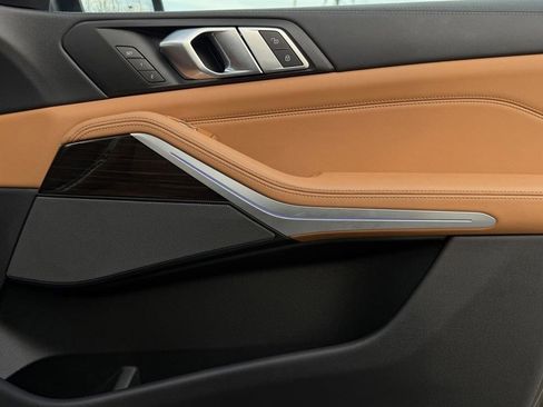 Used 2024 BMW X7 xDrive40i image 49