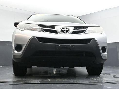 Used 2013 Toyota RAV4 LE image 36