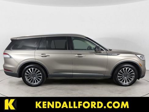 Used 2020 Lincoln Aviator Reserve w/ Equipment Group 201A AWD/4WD image 6