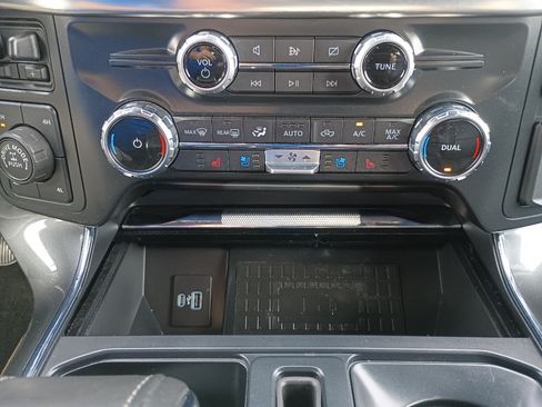 Certified 2022 Ford F150 Lariat AWD/4WD image 27