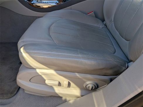 Used 2012 Buick Enclave Leather image 22