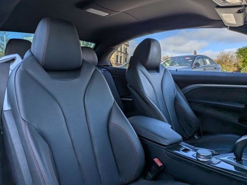 Used 2019 BMW 430i Convertible image 16