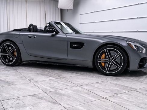 Used 2018 Mercedes-Benz AMG GT C image 2