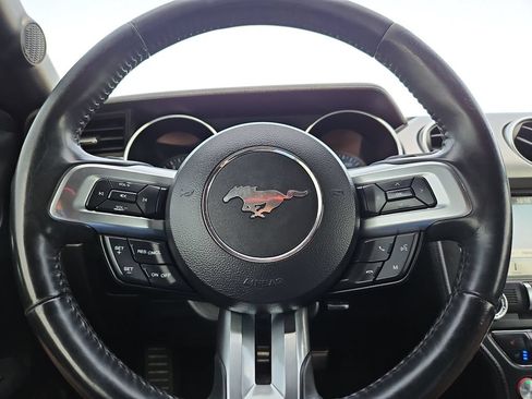 Used 2018 Ford Mustang Premium RWD image 24
