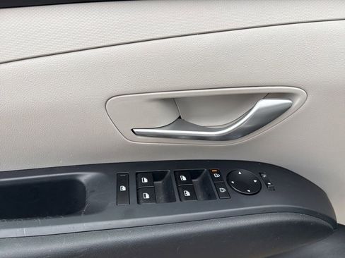 Used 2025 Hyundai Tucson SEL image 11