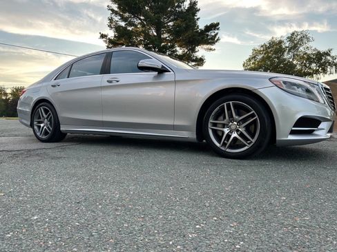 Used 2016 Mercedes-Benz S 550 4MATIC Sedan image 12