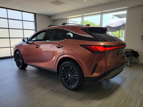 Certified 2026 Lexus RX 350h w/ Convenience Package AWD/4WD image 3