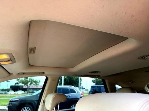 Used 2011 Hyundai Veracruz Limited image 24