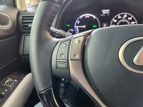 Used 2015 Lexus RX 450h FWD image 27