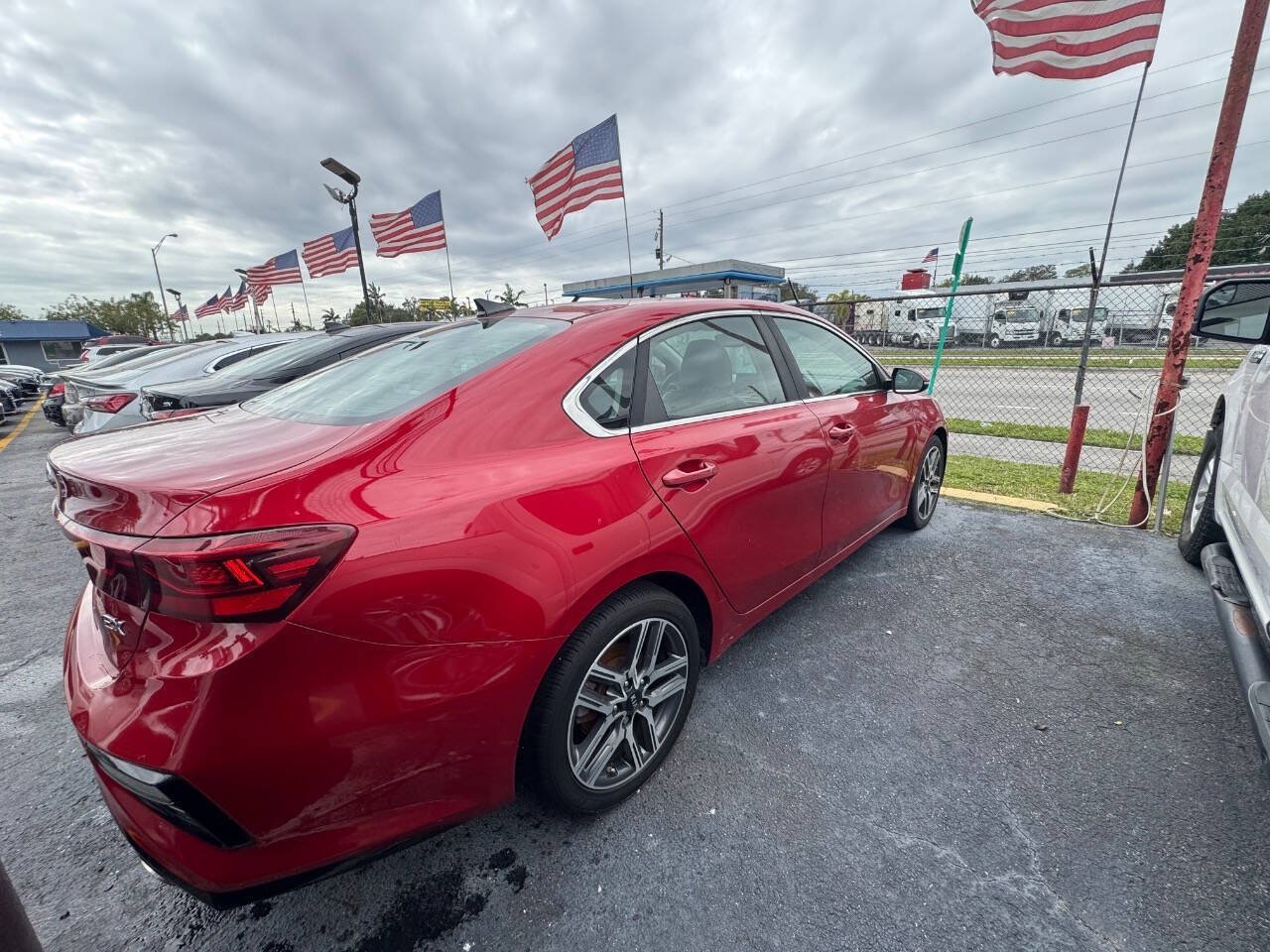 Used 2019 Kia Forte EX FWD image 4