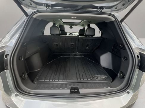 Certified 2024 Chevrolet Equinox Premier image 27