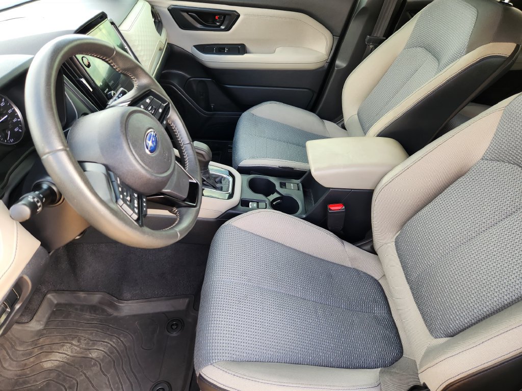 Used 2025 Subaru Forester Premium AWD/4WD image 13