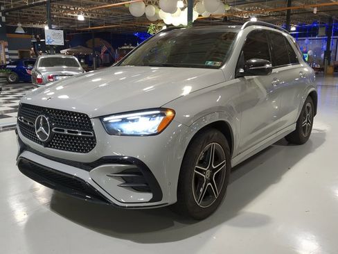 Used 2024 Mercedes-Benz GLE 450 4MATIC image 1