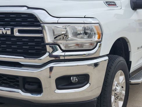 Used 2024 RAM 2500 Big Horn AWD/4WD image 10