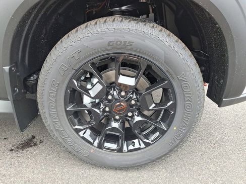 New 2025 Nissan Armada PRO-4X w/ Pro-4X Premium Package image 5