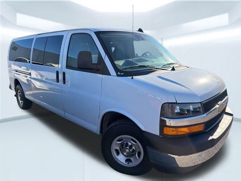 Used 2024 Chevrolet Express 3500 LT w/ LT Preferred Equipment Group image 2