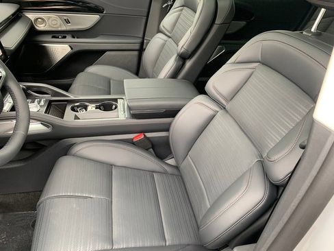 New 2026 Lincoln Nautilus Reserve AWD/4WD image 44