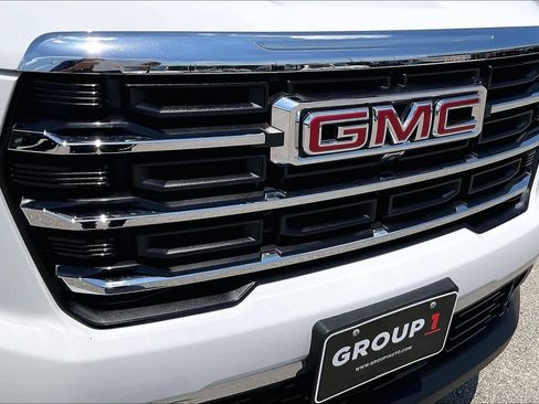 Used 2026 GMC Acadia Elevation w/ Elevation Premium Package AWD/4WD image 29