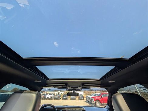 Certified 2024 Ford F250 Platinum image 33