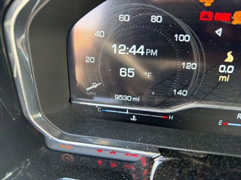 Used 2024 GMC Sierra 1500 SLE image 10