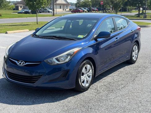 Used 2016 Hyundai Elantra SE FWD image 4