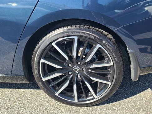 Used 2024 Honda Accord Touring image 32