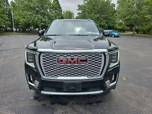 Used 2021 GMC Yukon Denali w/ Denali Premium Package AWD/4WD image 9