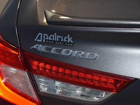 Used 2020 Honda Accord Sport image 31