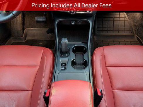 Used 2019 Volvo XC40 T5 Momentum AWD/4WD image 19