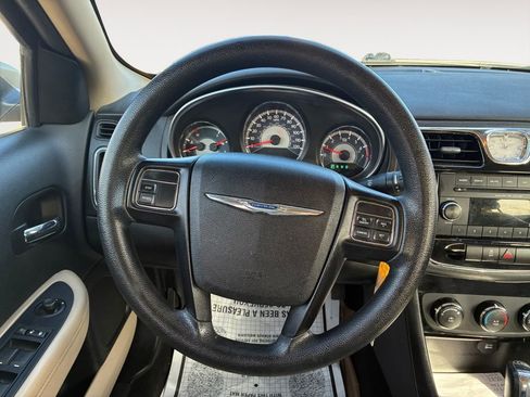 Used 2013 Chrysler 200 LX image 12