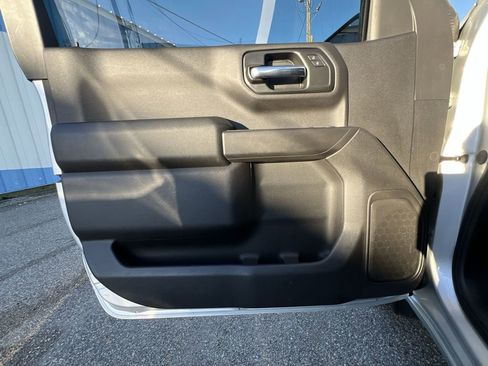 Used 2021 GMC Sierra 1500 Fleet/Base w/ Sierra Value Package image 18