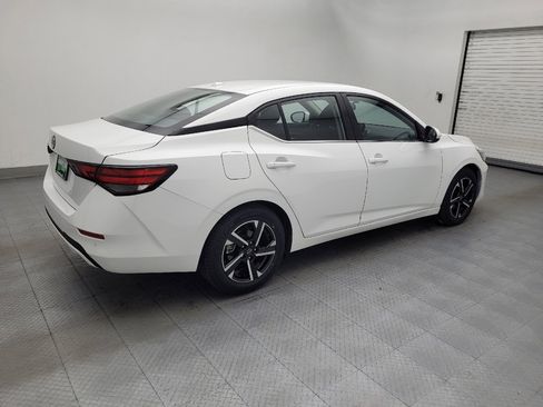 Used 2025 Nissan Sentra SV FWD image 10