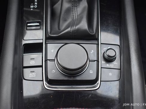 Used 2020 MAZDA MAZDA3 AWD Sedan w/ Preferred Package image 29