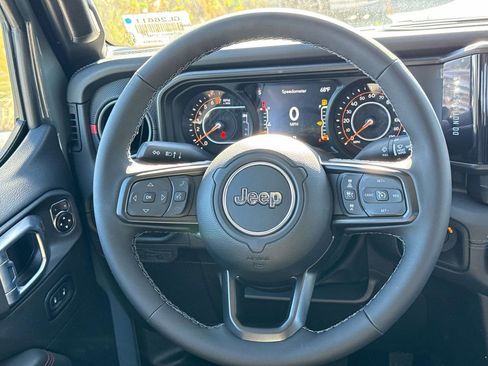 New 2026 Jeep Gladiator Rubicon image 14